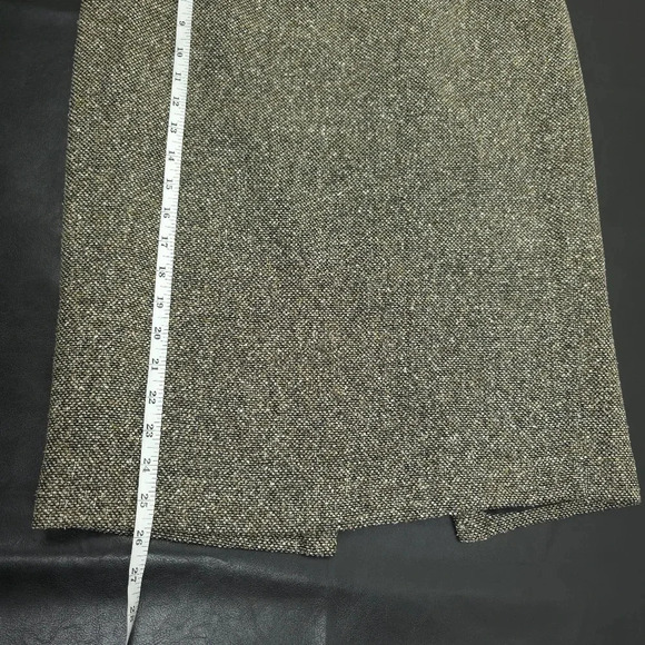 Lafayette148 Brown and White Tweed Pencil Skirt size 6 - Picture 8 of 14